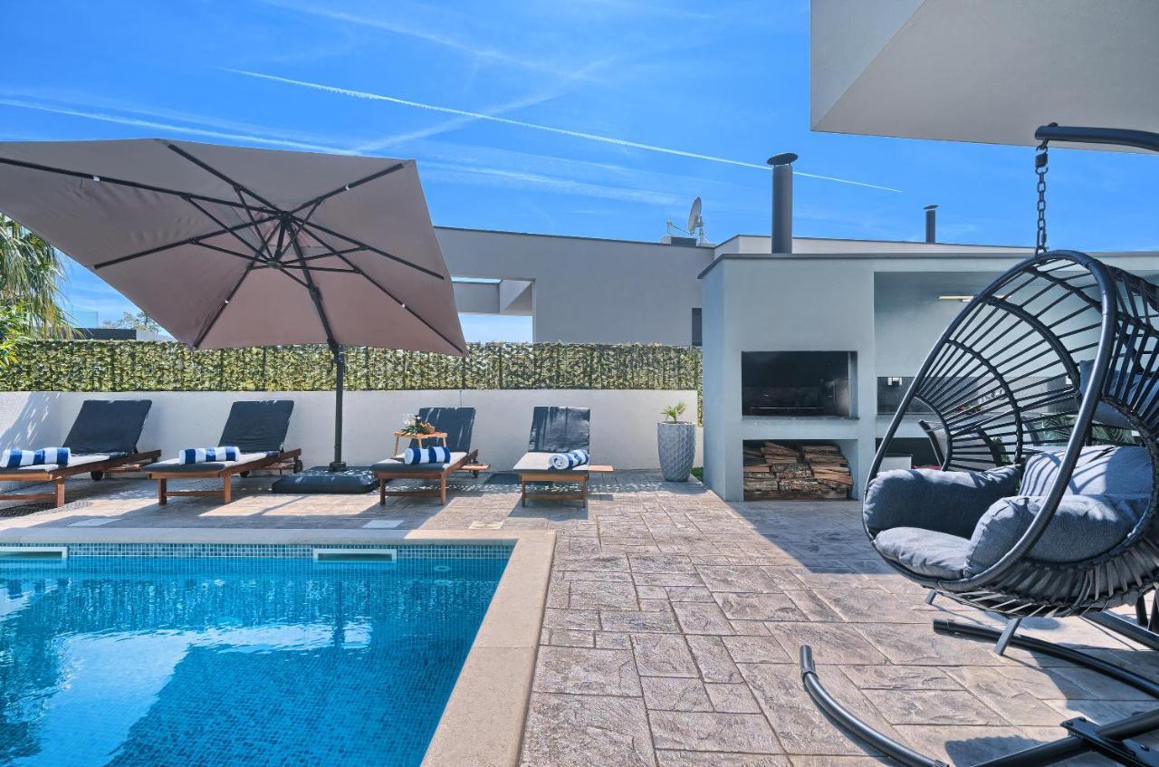 Villa Celestial Near Split Podstrana Exterior photo